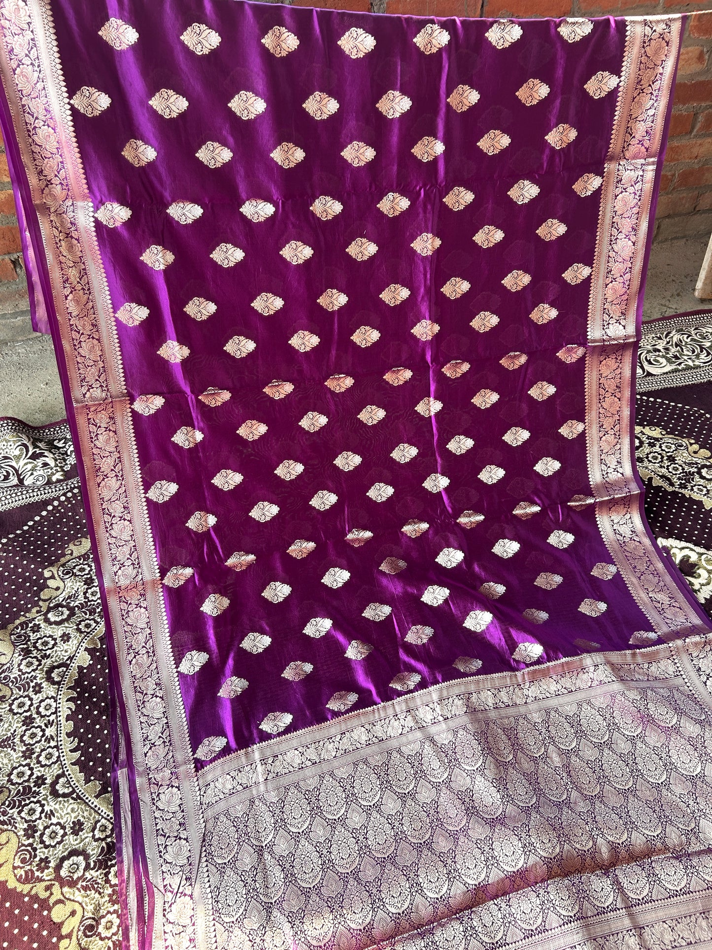 Purple Shade Mango Silk Banarasi Saree Handloom